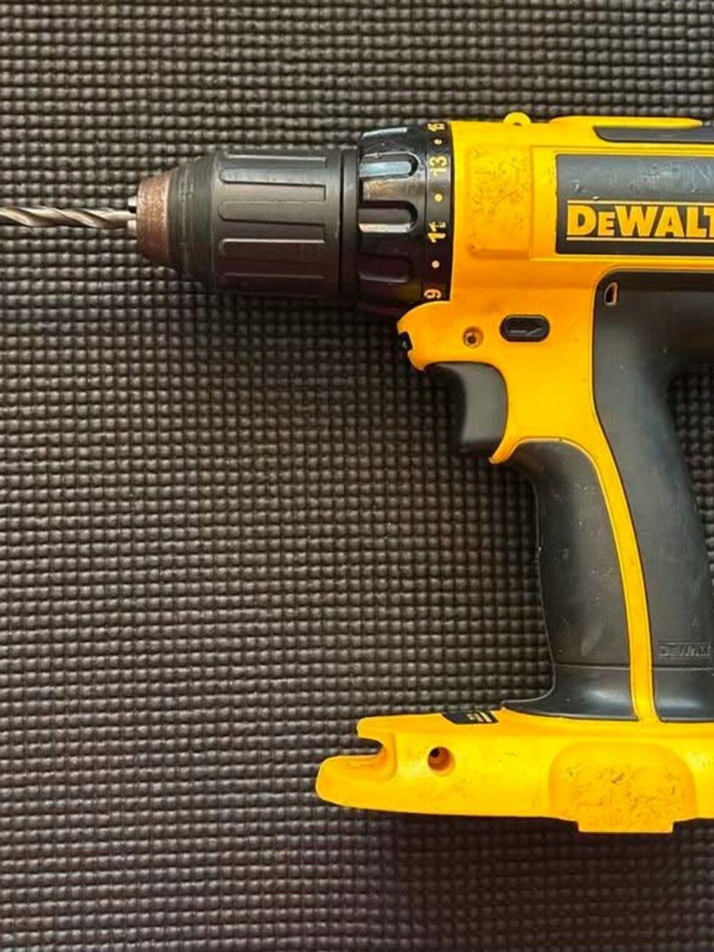 DeWalt 1/2" Cordless Drill Driver Model DV-720 Drill Only 18 V DC